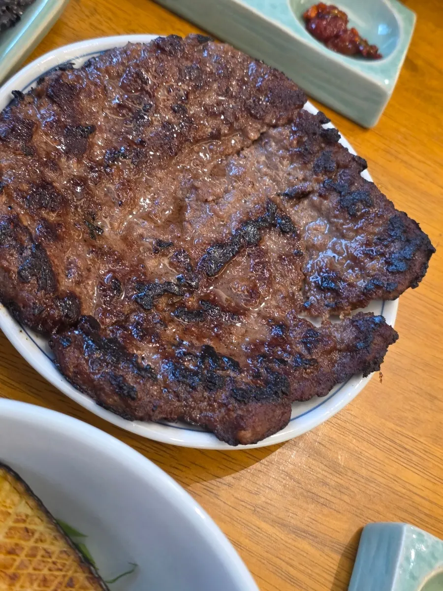 불향 나는 참나물오징어덮밥
