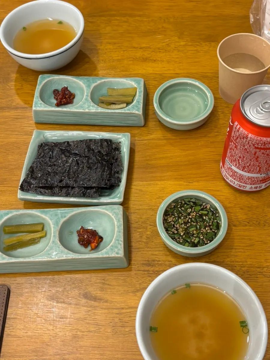 Table setting at Hyangtaek
