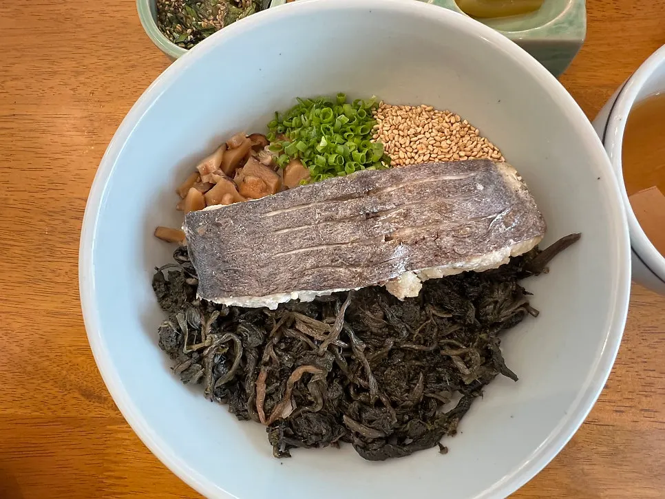 Table set with mackerel gondre rice and eggplant doenjang rice at Hyangtaek