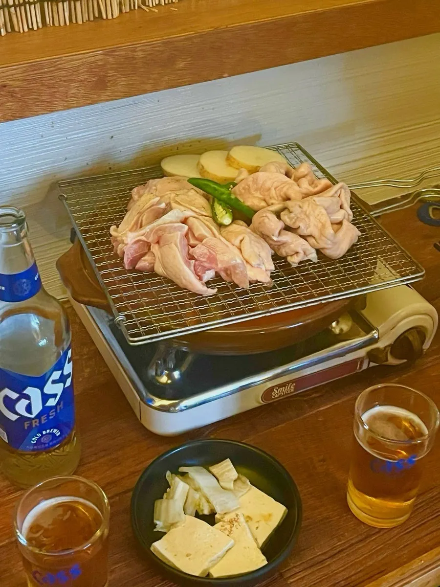 맥주와 함께 즐긴 기본 안주 상차림