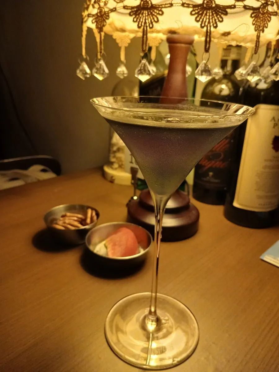 Close-up of the gradation in the 'Hyehwa' cocktail