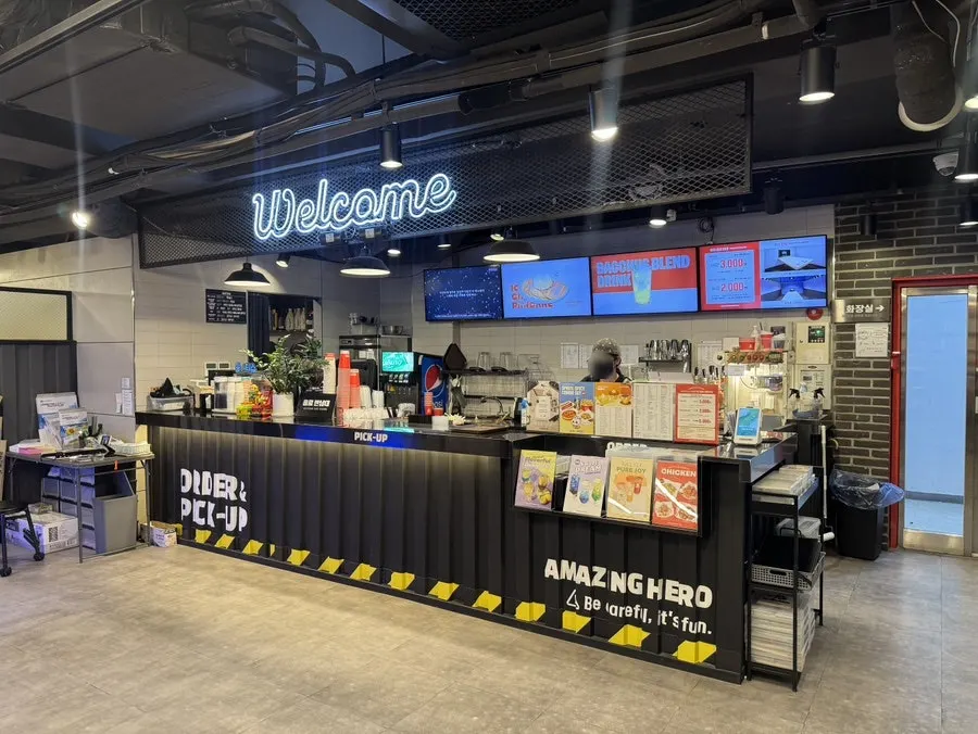 Interior of the 2nd-floor board game café on Daehangno 10-gil