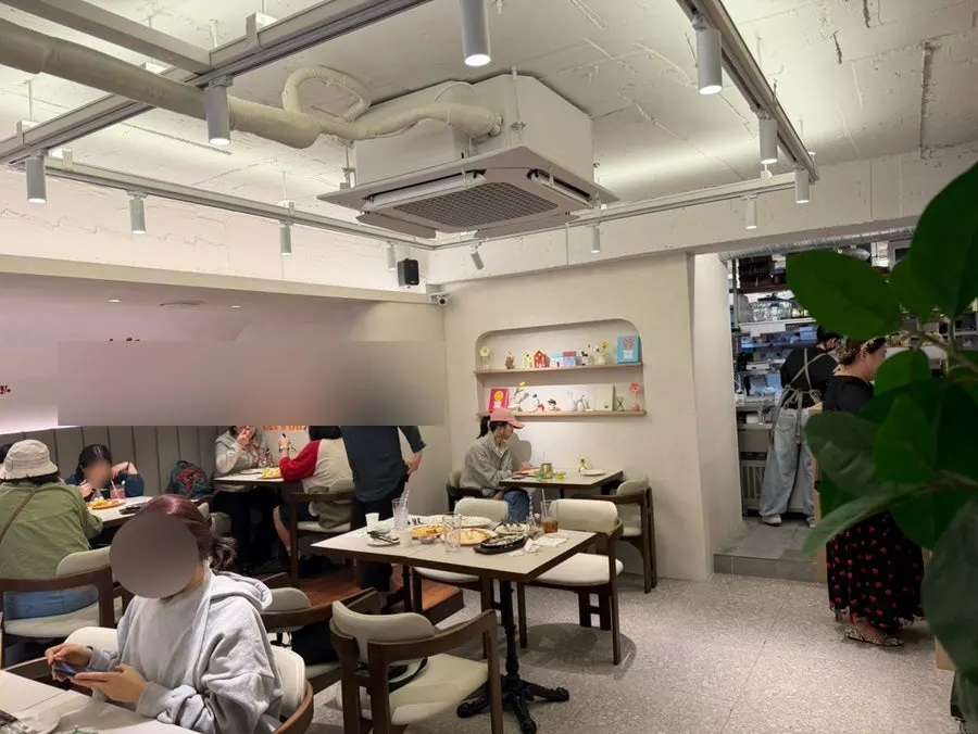 오밀 매장 내부 분위기