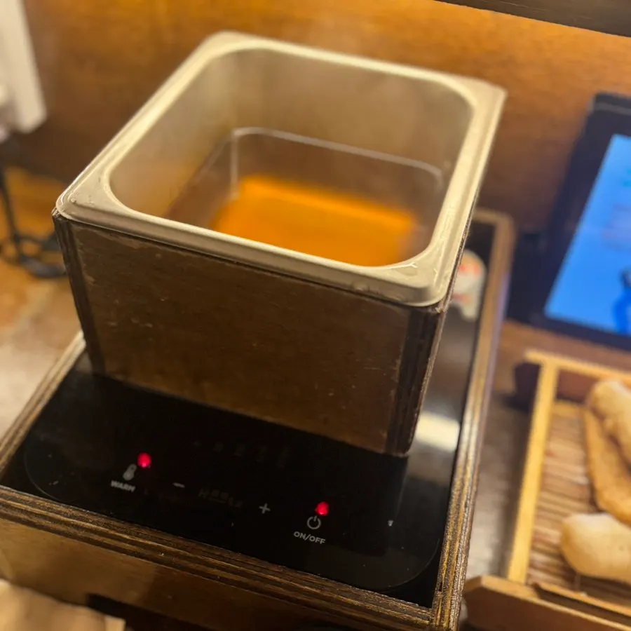 The Hanamato set's 5 kinds of oden served with broth