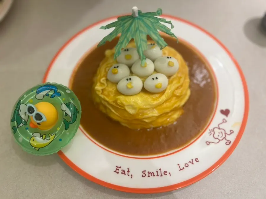 Rubber-duck omurice loved by a child