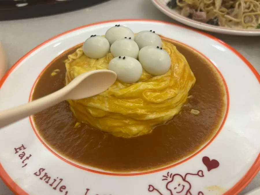 Mild rubber-duck omurice