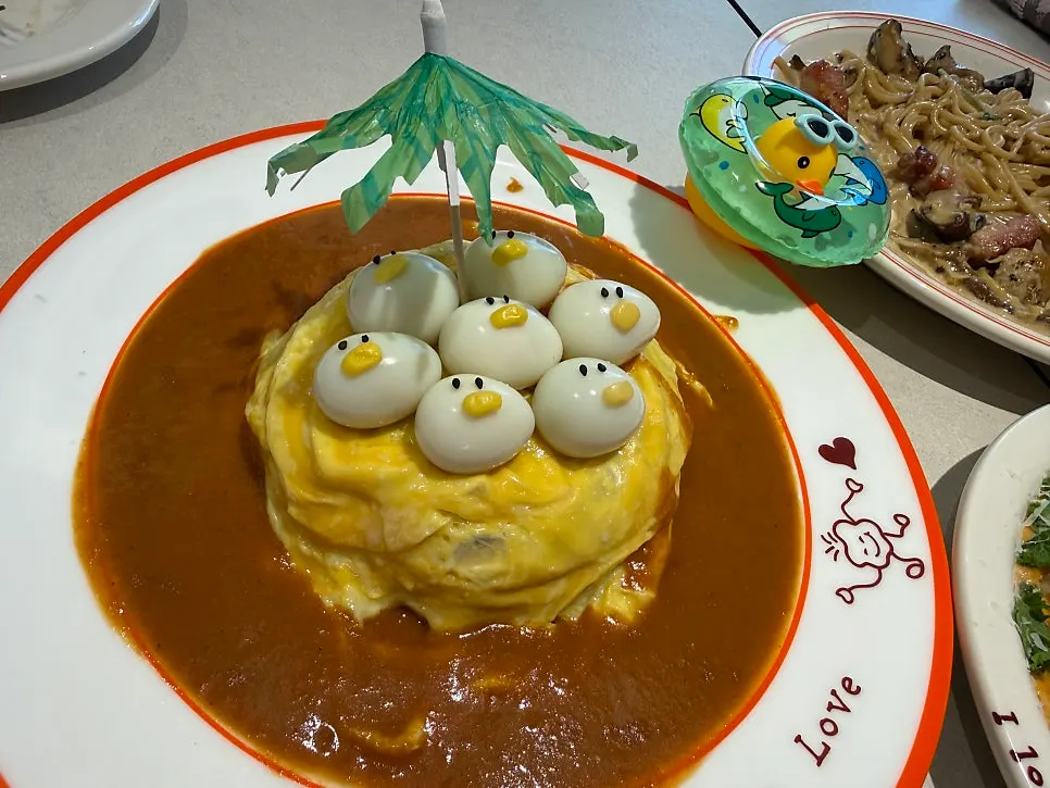 오밀 혜화대학로점 오므라이스 가로 컷