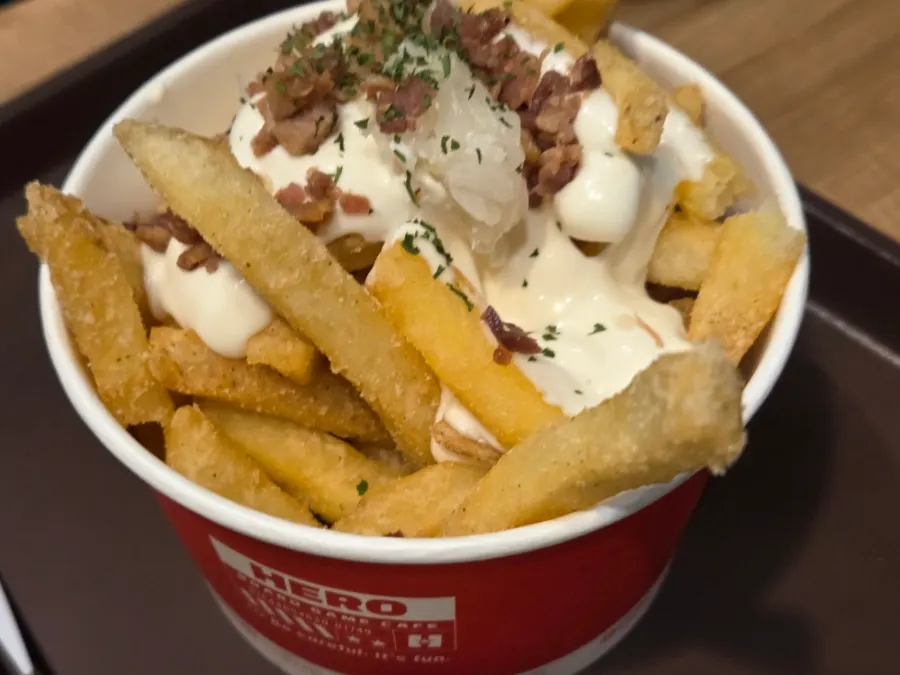 Board game café side dishes