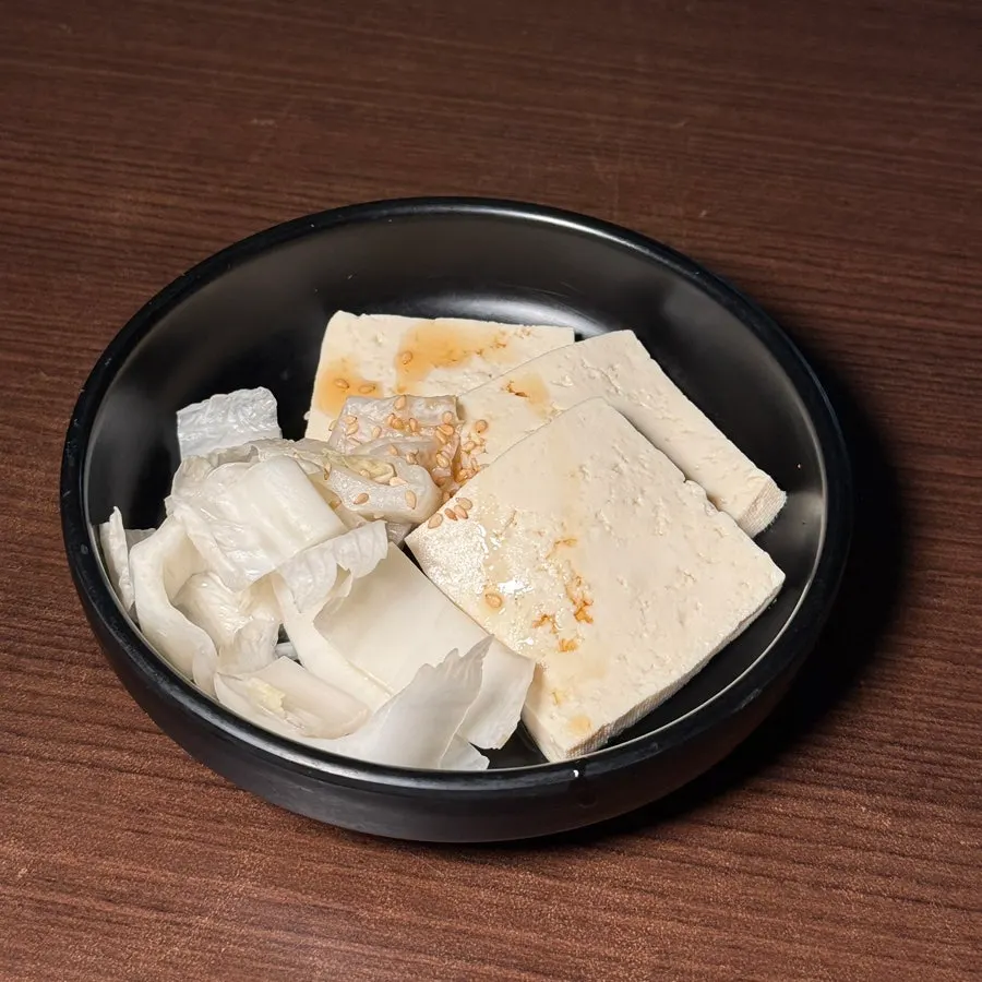 Hyehwahwa's complimentary tofu starter with sauce
