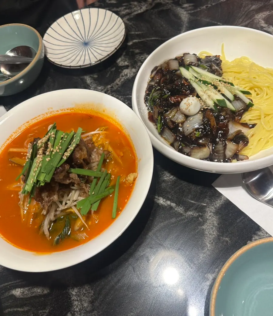 Freshly wok-tossed ganjjajang