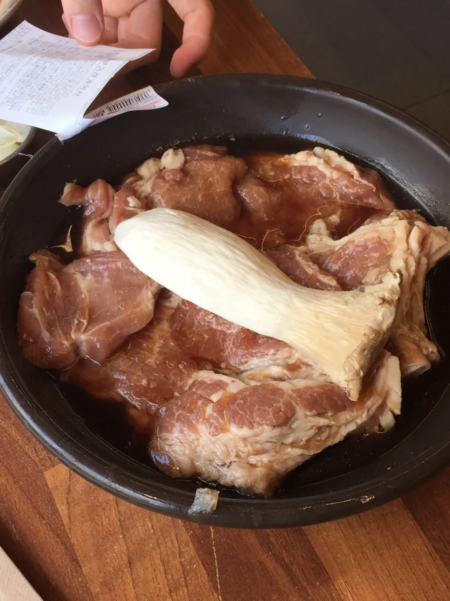 지방이 적은 양념돼지갈비 클로즈업