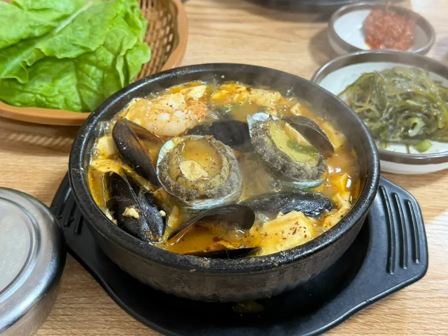 협재온뚝배기 얼큰진국 전복순두부