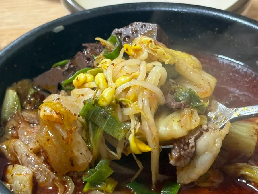 Blood haejangguk with chewy blood pieces