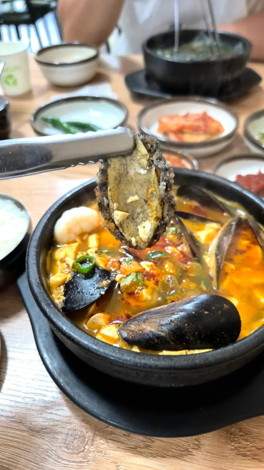 전복이 통으로 들어간 전복순두부