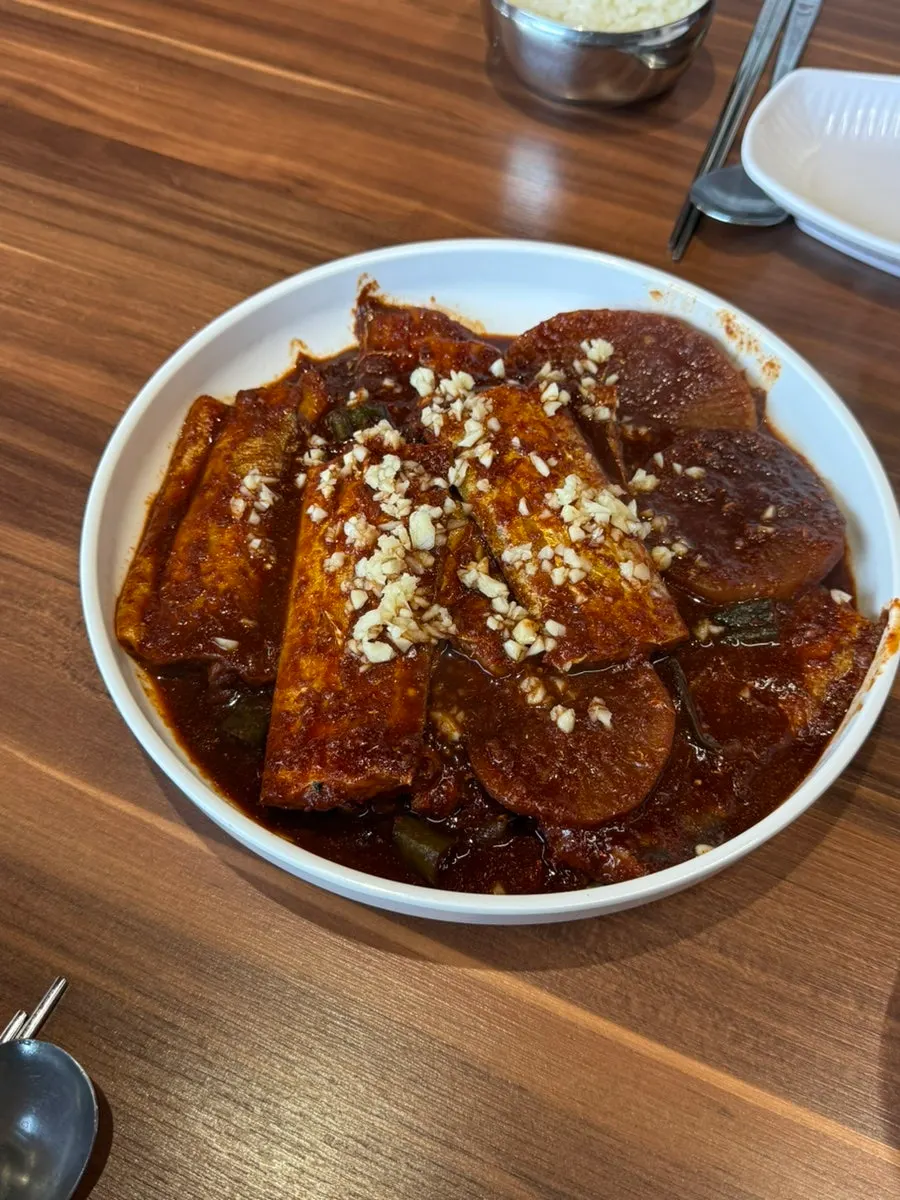 창가 자리에서 본 협재 바다 풍경