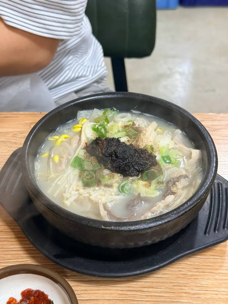 Korean beef tripe soup ordered at Hyeopjae On Ttukbaegi