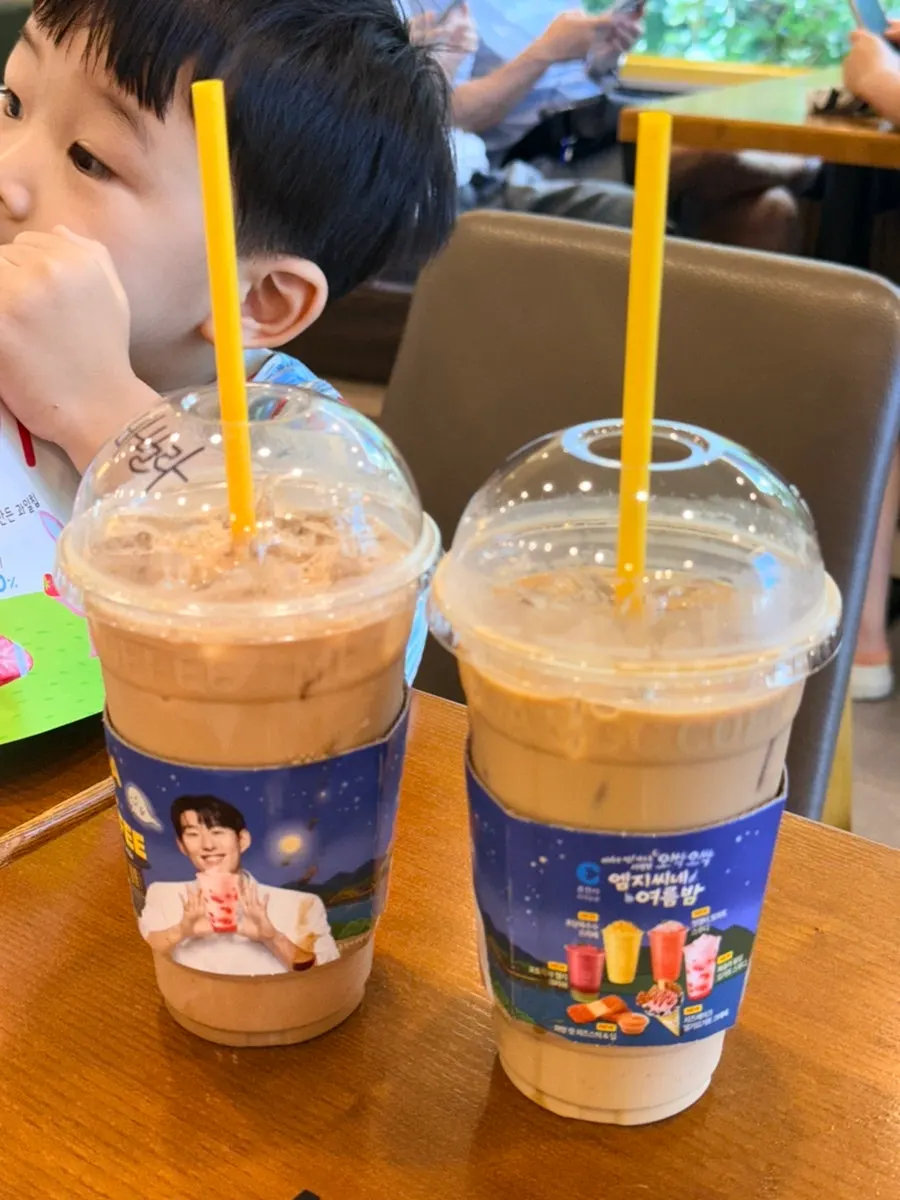 Breakfast at Hyeopjae On Ttukbaegi with a child