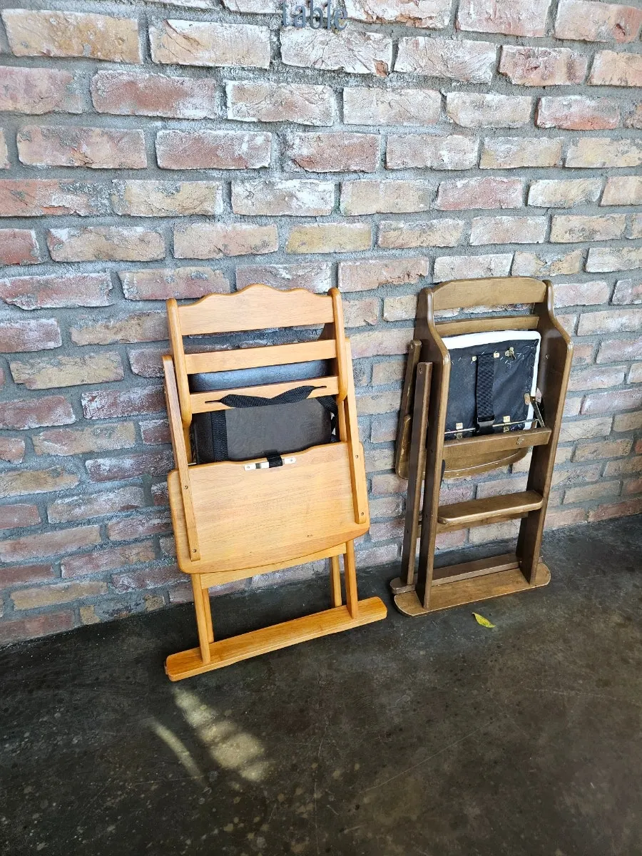 Another interior space at Mokushura Table