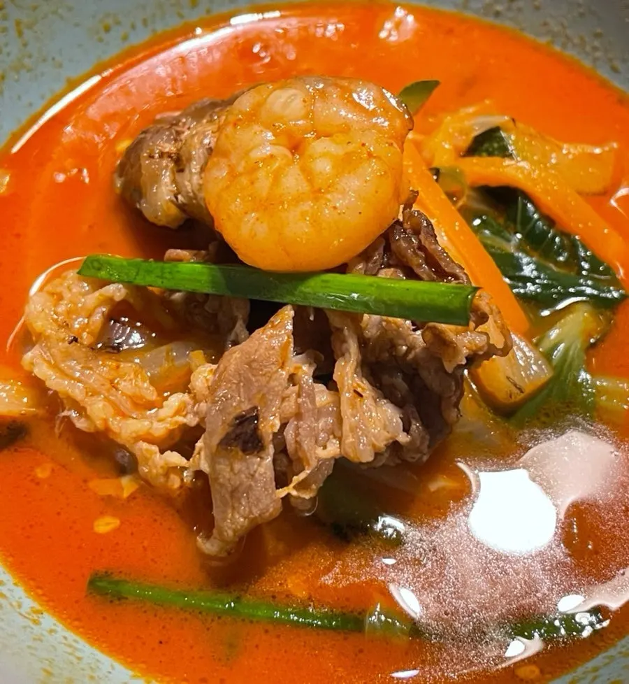 Meat jjamppong loaded with beef belly and seafood