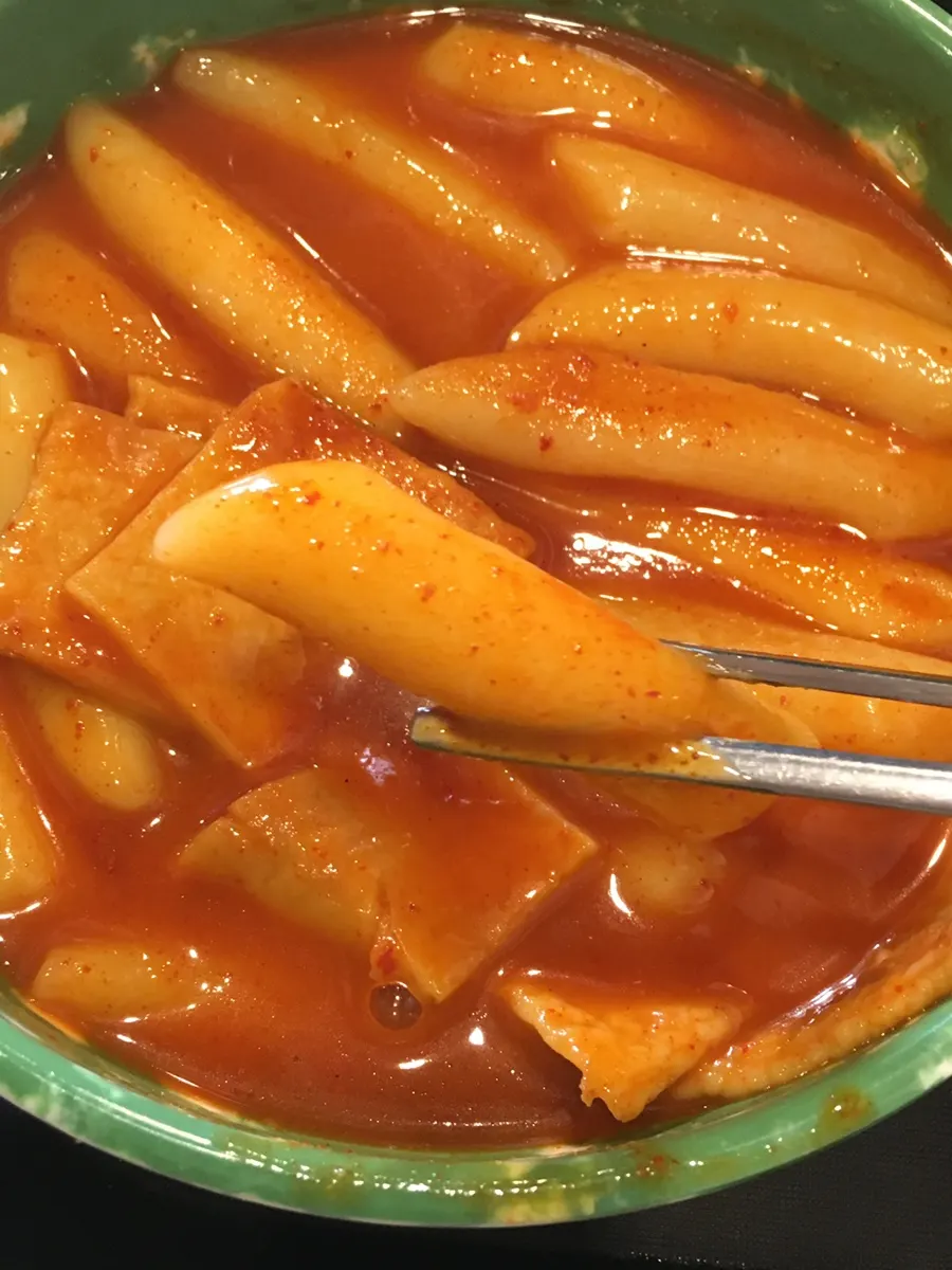 Tteokbokki ordered at medium spice level
