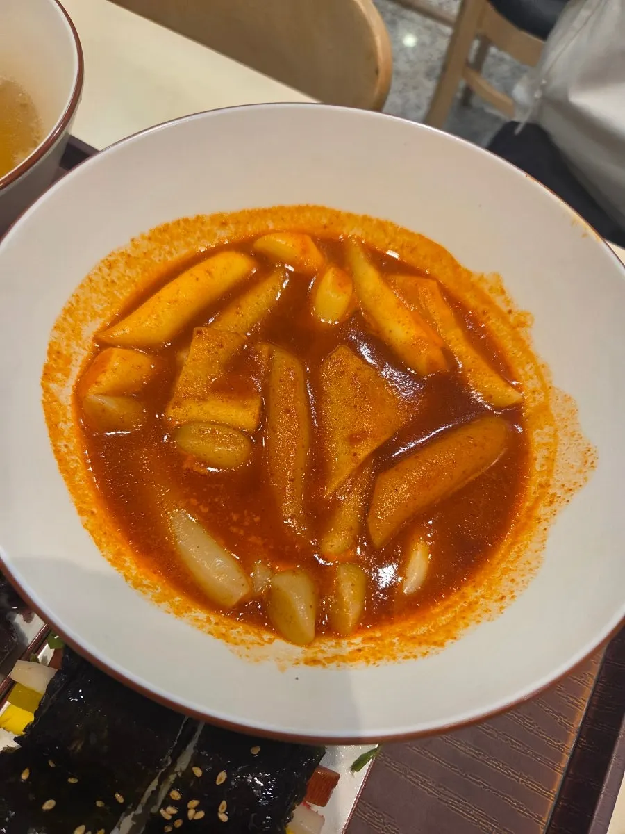 Hyeonseonine tteokbokki ordered at medium spice