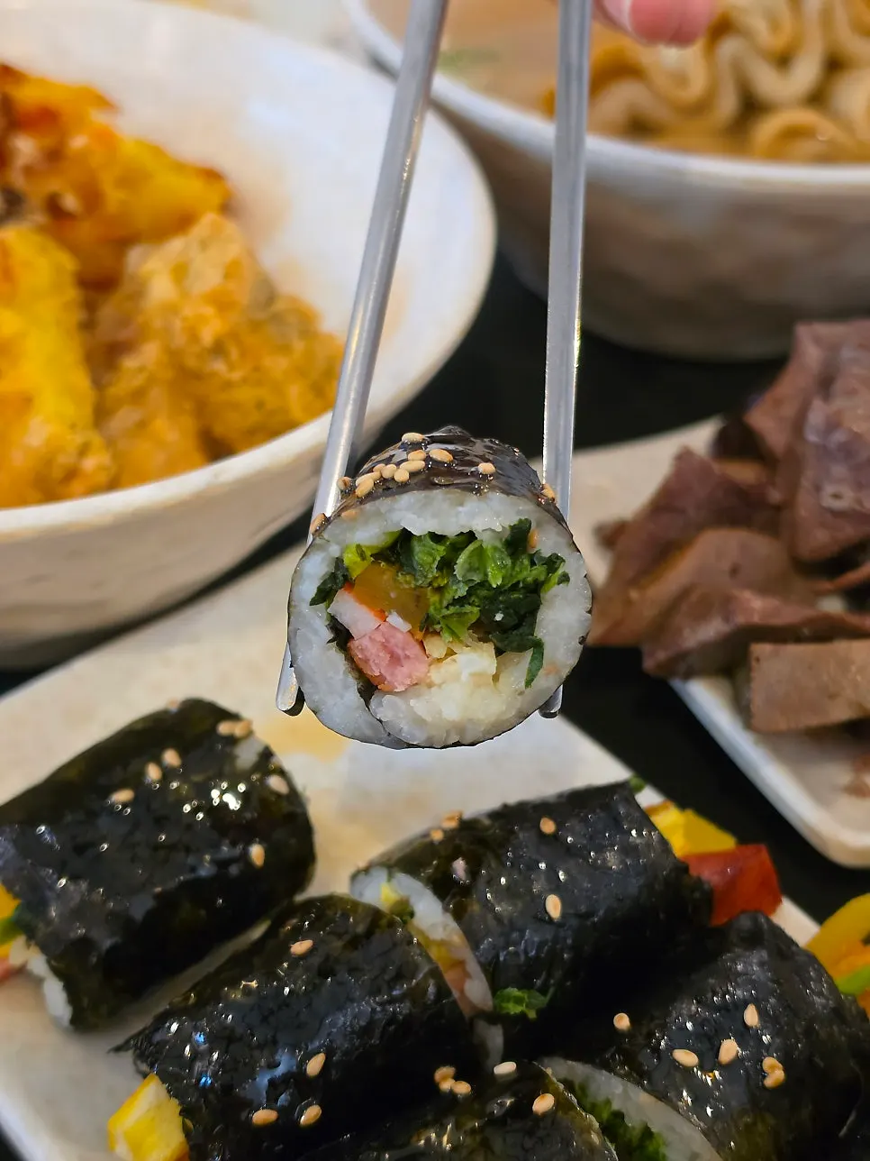 スープに浸かった練り物の串