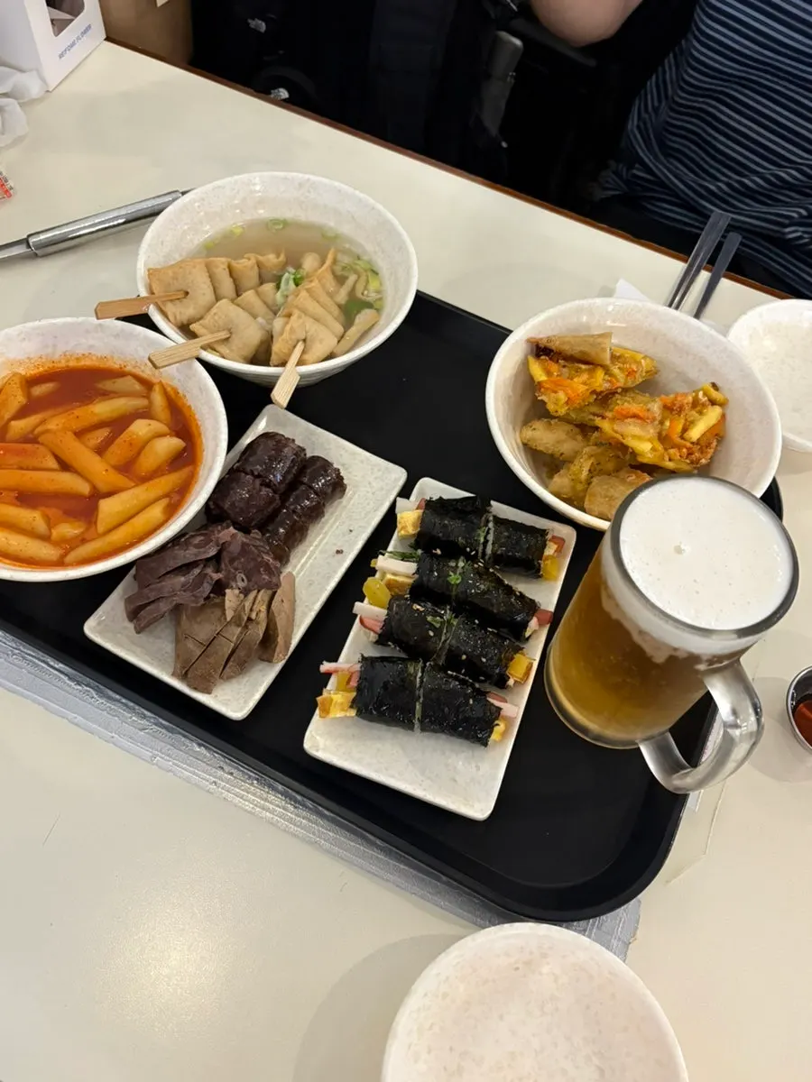 Hyeonseonine Combo Set spread with tteokbokki, sundae, and fritters