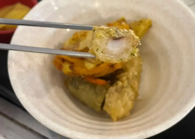Plate of bite-sized mini gimbap