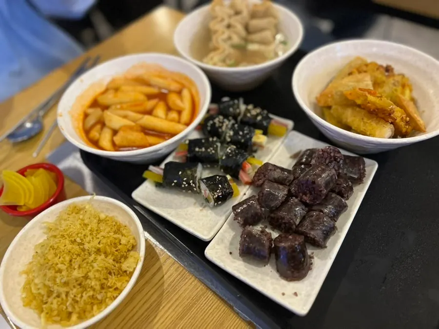 현선이 콤보세트 한 상 차림