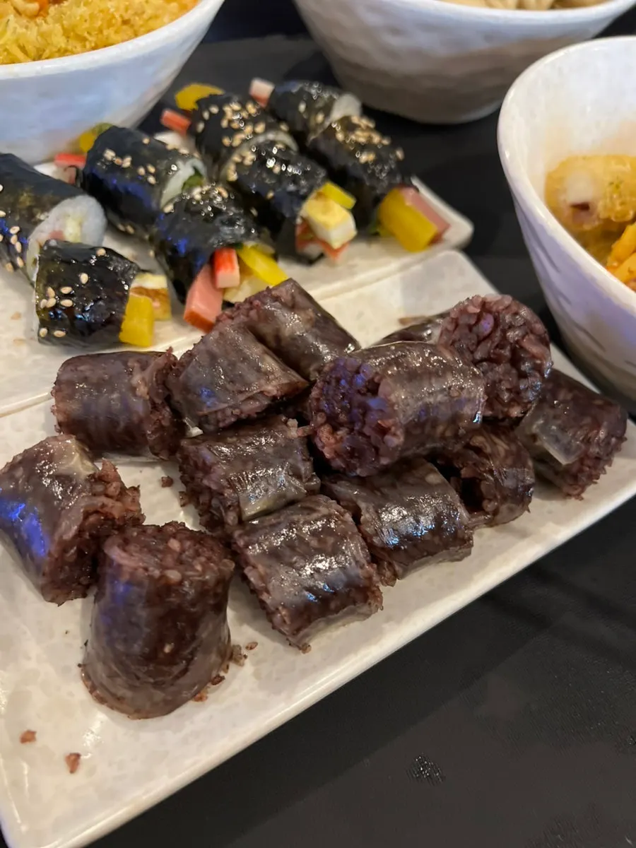 한입 크기 꼬마김밥
