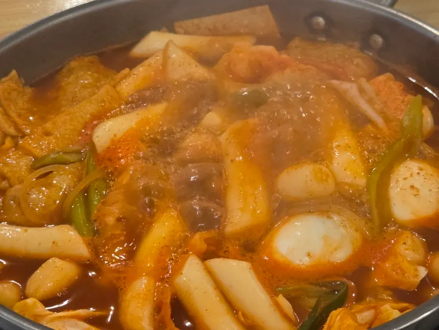튀김만두와 즉석떡볶이 조합