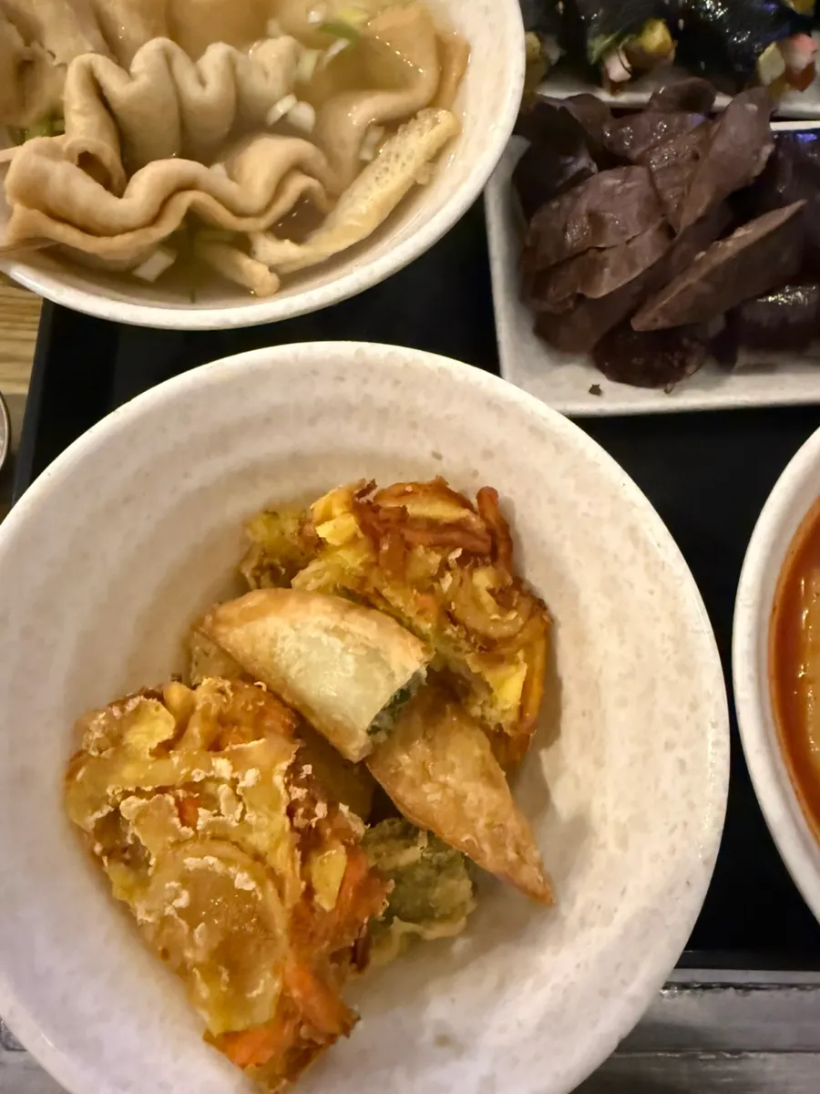 手工炸物和鱼饼串拼盘
