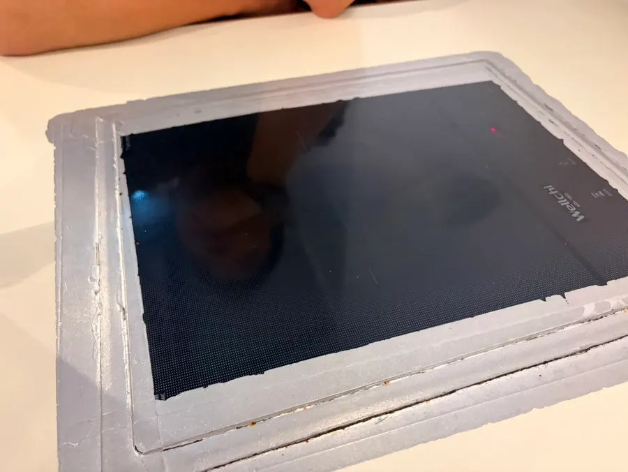 Dedicated table with a built-in induction burner for instant tteokbokki