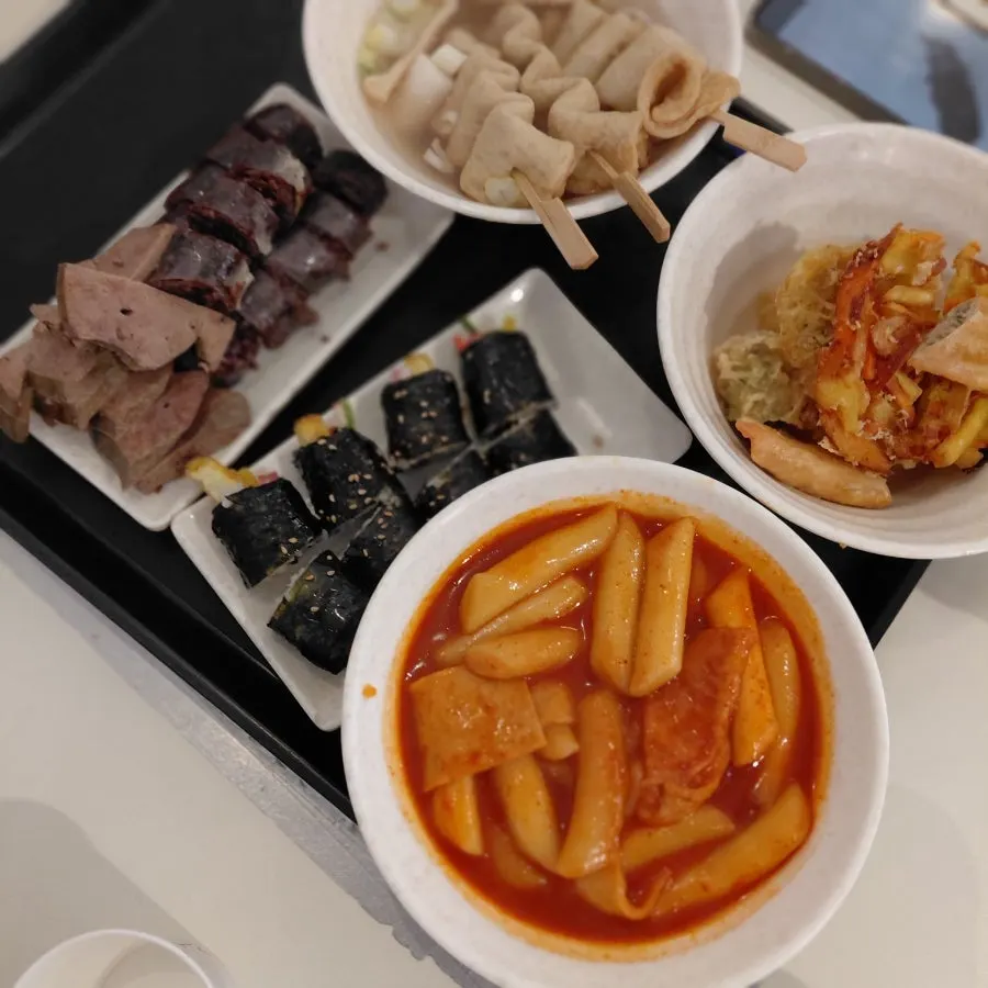 현선이콤보세트 한 상 차림