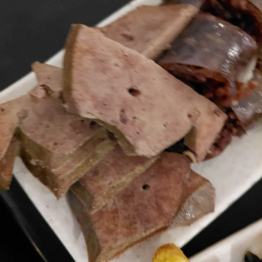 수제 순대 한 점 클로즈업