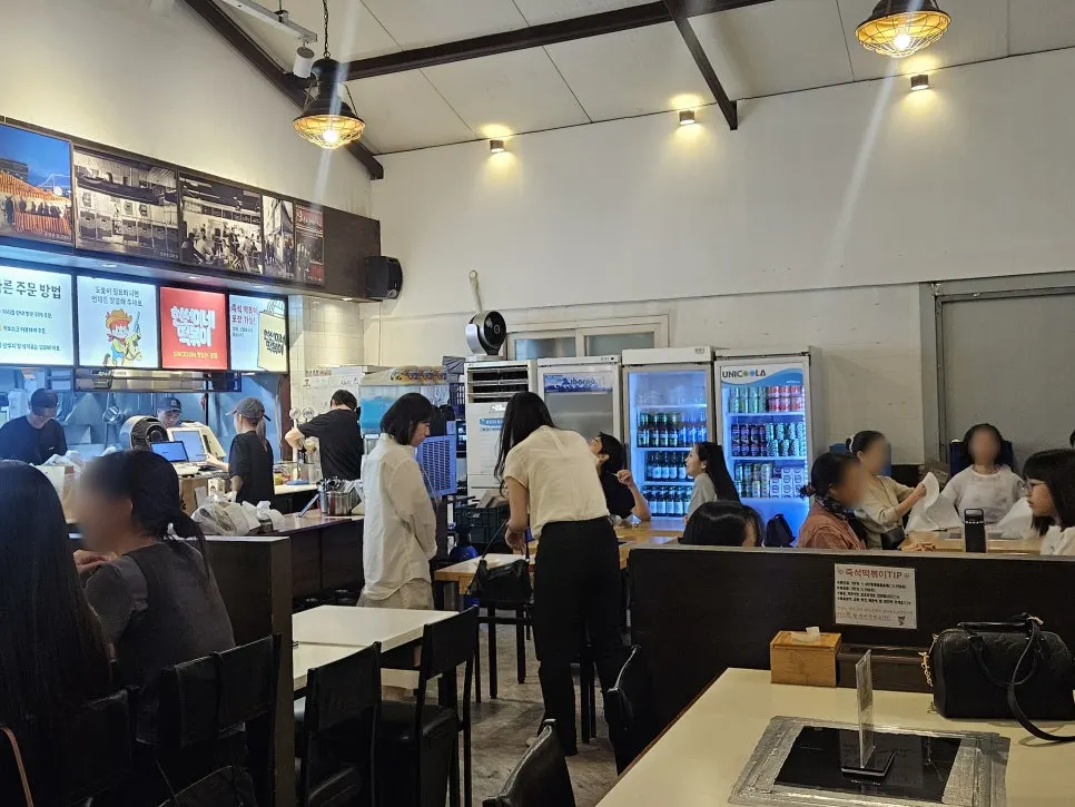 레트로한 현선이네 용산본점 매장 내부