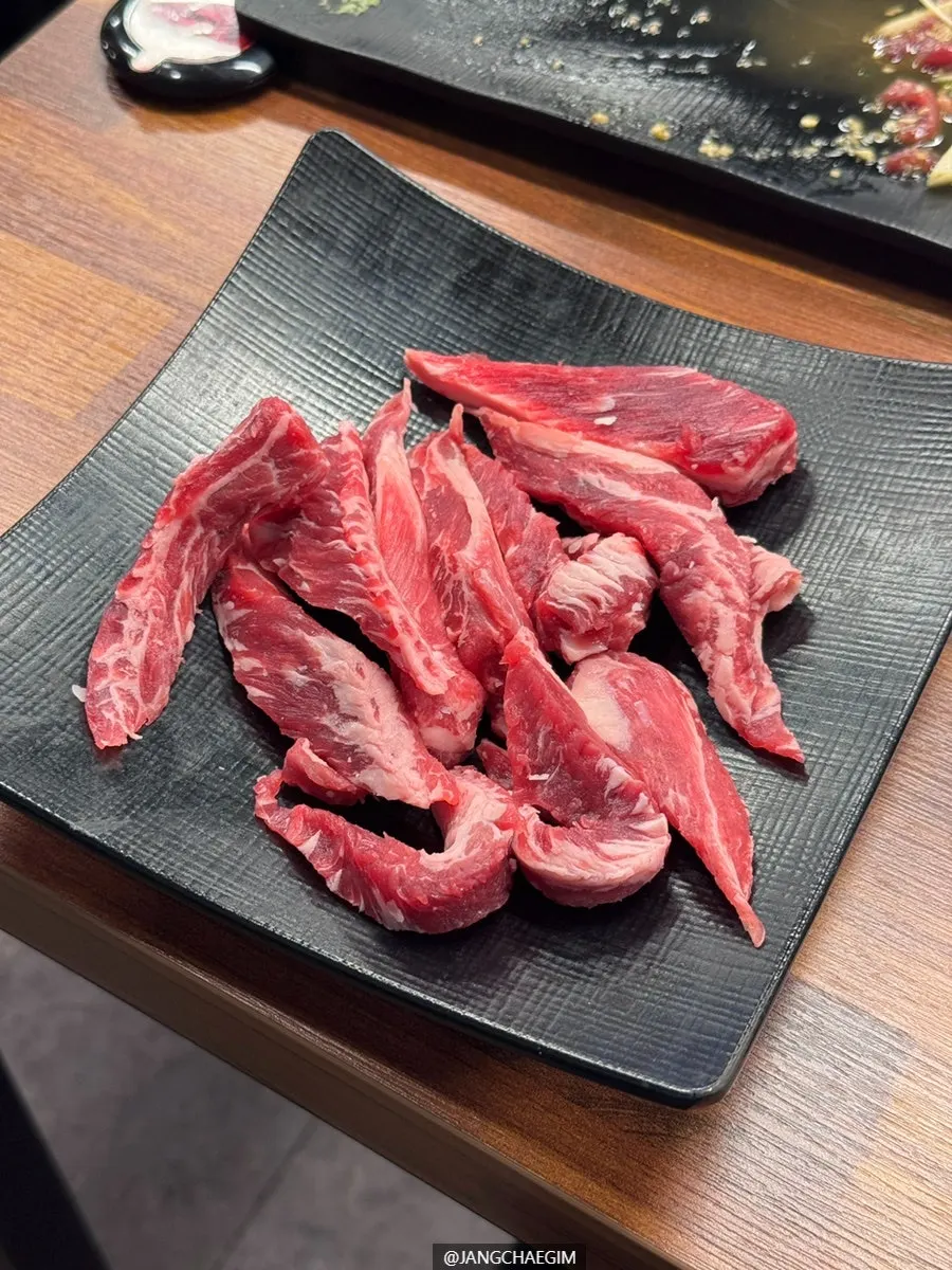 숯불에 올린 유채꿀 양념구이