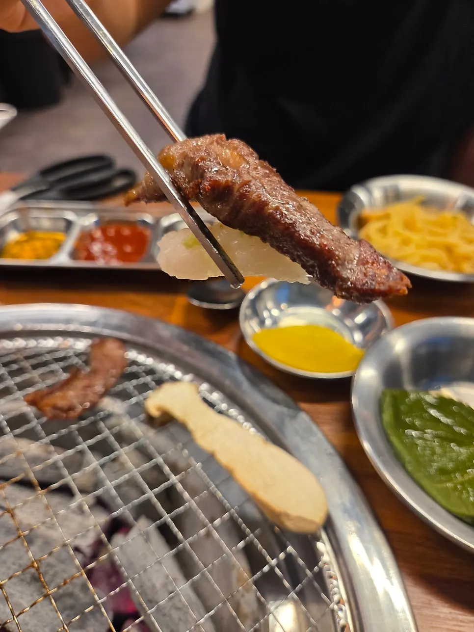 부채살과 소갈비살 숯불구이