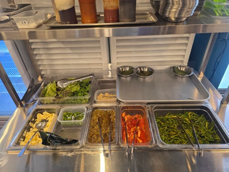 Jowatso's basic side dish spread