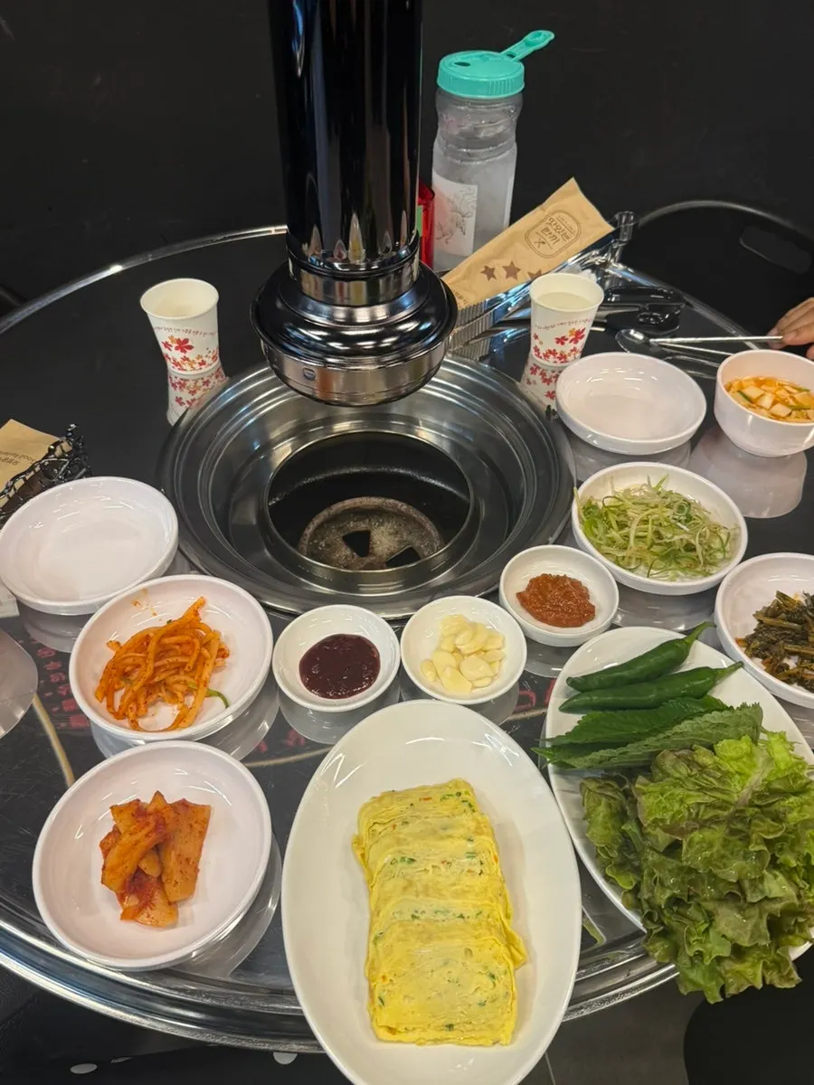 Egg roll served as a basic side dish