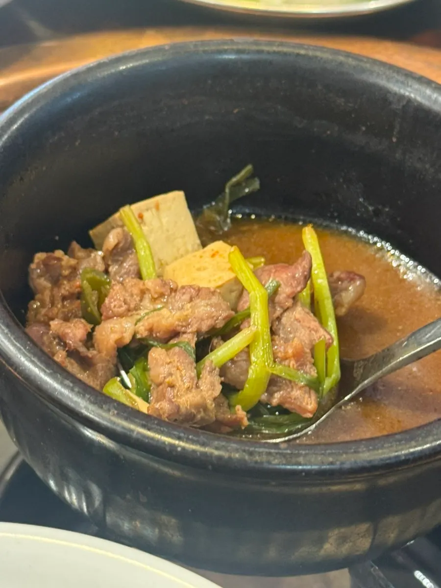 Side dishes served with the ssambap set