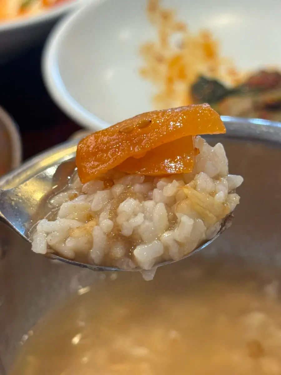 Nutty nurungji (scorched rice) served after the meal