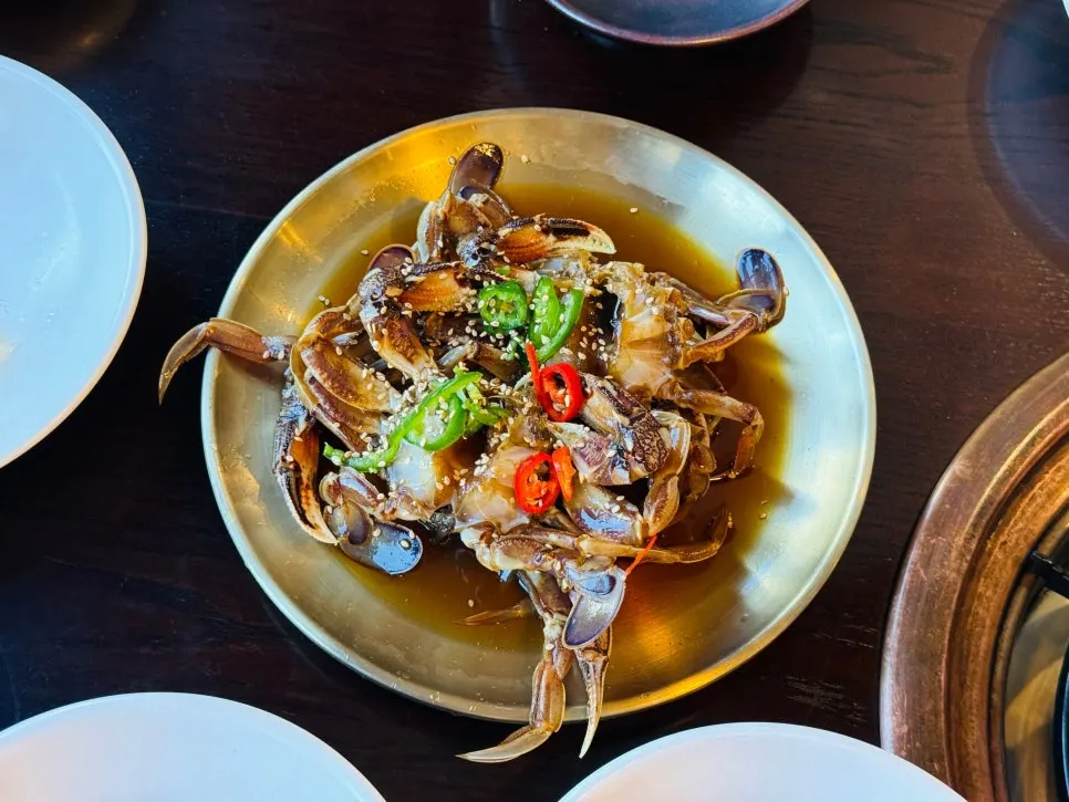 Soy crab served as the main dish of the lunch special