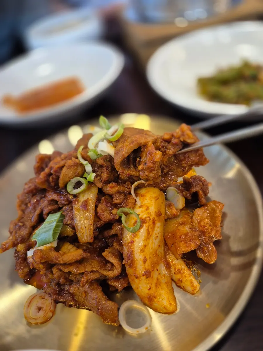 Full table spread of crab jeyuk ssambap