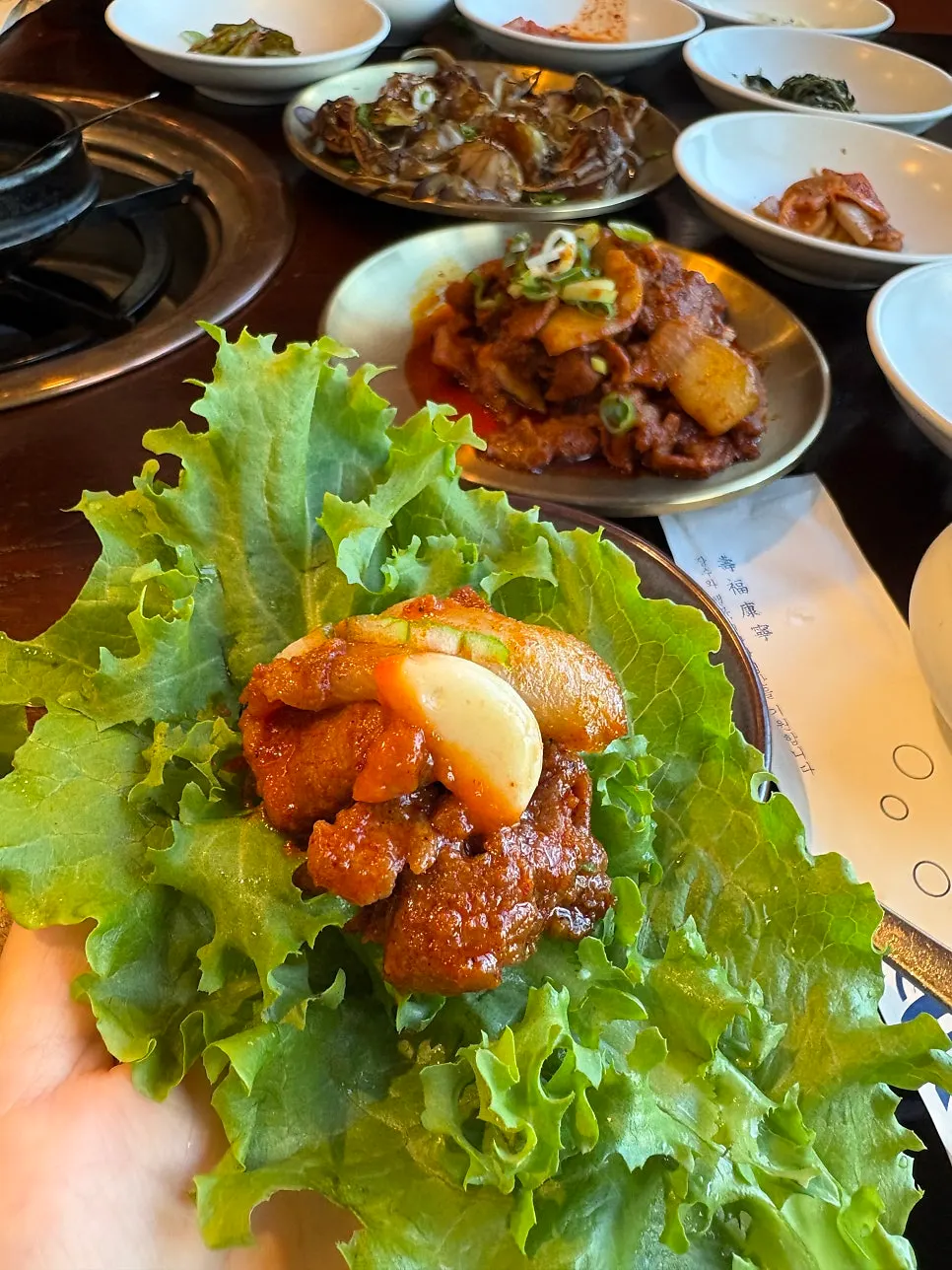 두부와 야채가 든 스지 된장찌개