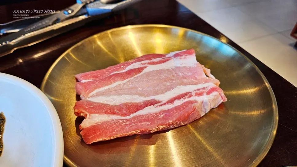 양념게장이 포함된 한상 메뉴