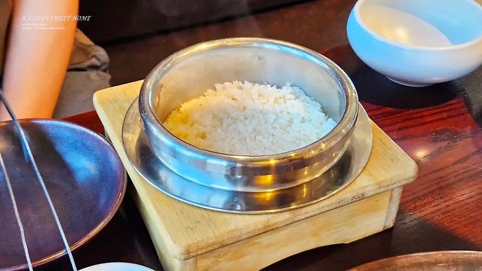 쌈채소와 함께 즐긴 삼겹살