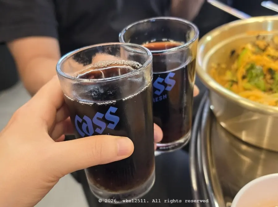 Receipt review event with a soft-drink substitution