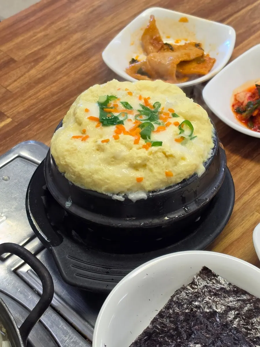 Dongtaetang with plump roe and milt