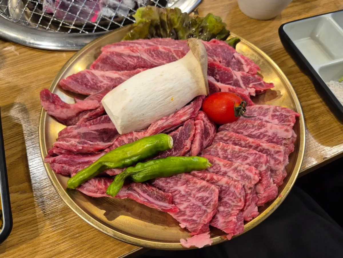 와규모듬 한판 400g 생등심 살치살 갈비살 구성